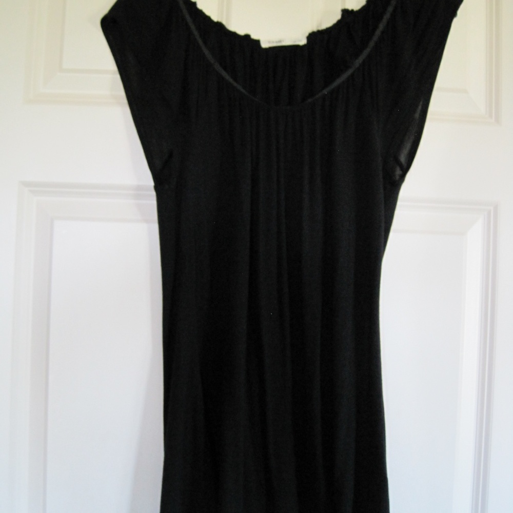 Old Navy sleeveless black top sz M